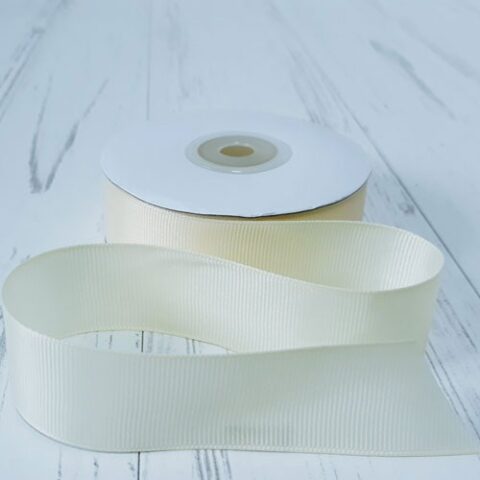 Лента репсовая 2,5см*25y айвори