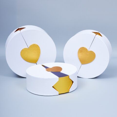 Набор коробок с золотой вставкой 