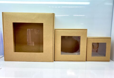 Подарочная коробка с окном, 25*25*9см, крафт