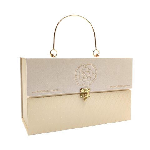 Коробка подарочная 