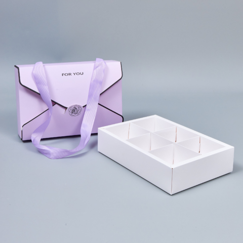 Коробка подарочная 