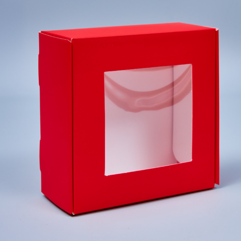 Подарочная коробка с окном,15*15*7см-сборная, красный
