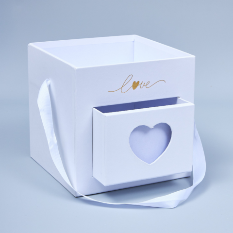 Коробка с ящиком 