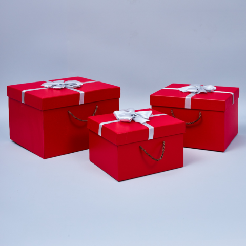 Набор коробок с серебряным бантом, 3шт, красные 29*27*19, 25*23*16.5, 22*19*13.5