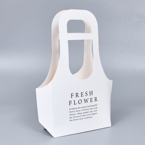 Сумочка картонная 