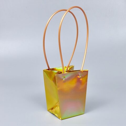 Картонный пакет с ручками, 13x9,5x15,5см, золотой