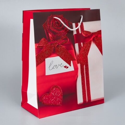 Пакет подарочный с глиттером 